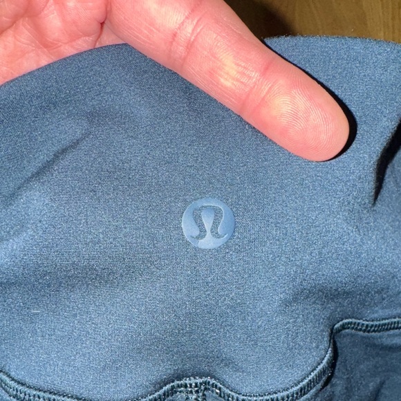 Lululemon size 4 dark teal blue green Athletica crop yoga Leggings - Picture 11 of 11